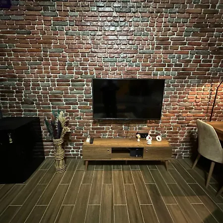 Rose Sapanca Stone House *